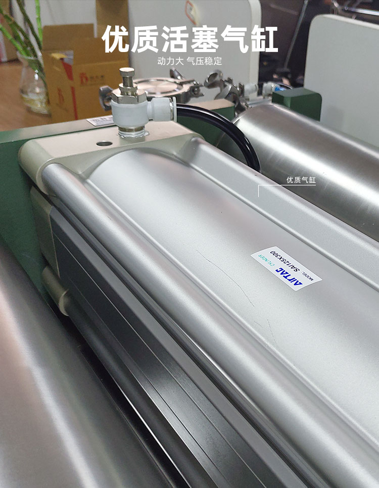 AKWGZJ-3000GS-半自動(dòng)雙頭臥式膏液灌裝機